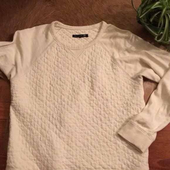 Rag & Bone quilted pullover sz M, or S - Picture 3 of 3